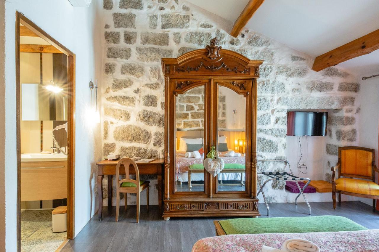 Auberge U N'Antru Versu San-Gavino-di-Carbini Exteriör bild